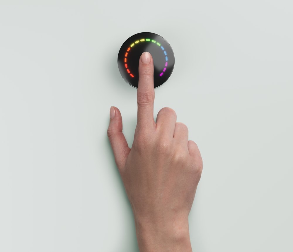 Finger on the light-based scanner
